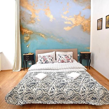 Lovely Little Cosy Apt In Prague Extérieur photo