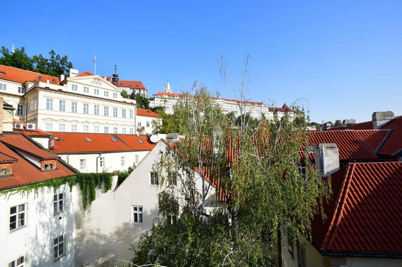 Lovely Little Cosy Apt In Prague Extérieur photo